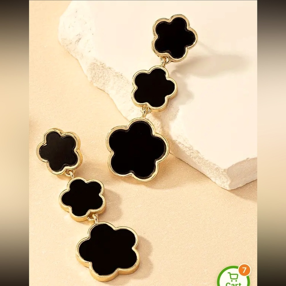 BLACK FLOWER DESIGN LONG DANGLE EARRINGS RETRO BOHEMIAN STYLE JEWELRY NEW - Picture 3 of 3